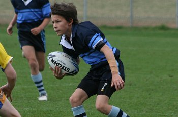 NSWPSSA CLASSIC SHIELD Grand Final Action Muswellbrook PS v Sth Wagga PS @ Shark Park (Photo : ourfootymedia)