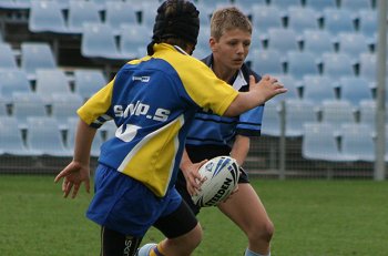NSWPSSA CLASSIC SHIELD Grand Final Action Muswellbrook PS v Sth Wagga PS @ Shark Park (Photo : ourfootymedia)