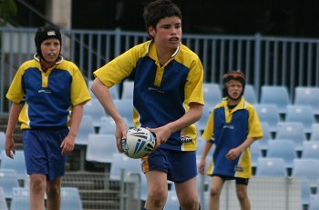 NSWPSSA CLASSIC SHIELD Grand Final Action Muswellbrook PS v Sth Wagga PS @ Shark Park (Photo : ourfootymedia)
