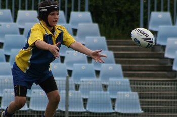 NSWPSSA CLASSIC SHIELD Grand Final Action Muswellbrook PS v Sth Wagga PS @ Shark Park (Photo : ourfootymedia)