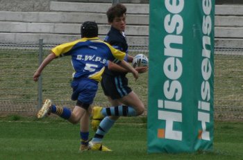 NSWPSSA CLASSIC SHIELD Grand Final Action Muswellbrook PS v Sth Wagga PS @ Shark Park (Photo : ourfootymedia)