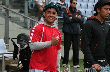 Daniel Ahsin (2009 Australian Schoolboy) comes to watch the boys (Photo : ourfootymedia)