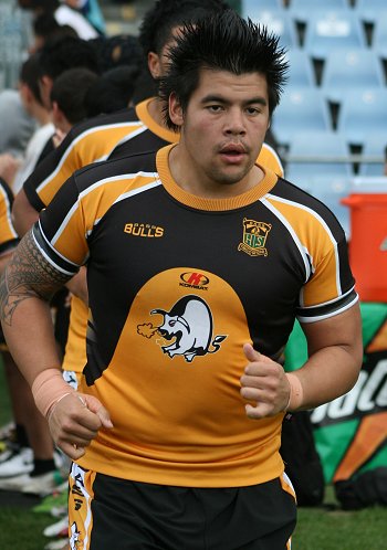 NSWCHS UNI SHIELD Grand Final Endeavour SHS v Bass HS action (Photo's : ourfootymedia)