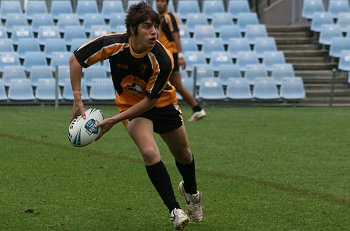 NSWCHS UNI SHIELD Grand Final Endeavour SHS v Bass HS action (Photo's : ourfootymedia)
