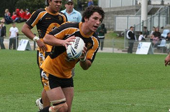 NSWCHS UNI SHIELD Grand Final Endeavour SHS v Bass HS action (Photo's : ourfootymedia)