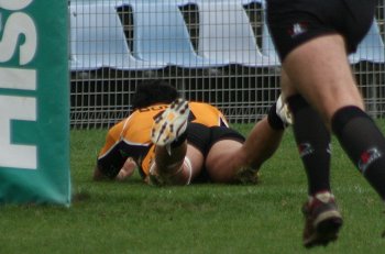 NSWCHS UNI SHIELD Grand Final Endeavour SHS v Bass HS action (Photo's : ourfootymedia)