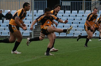 NSWCHS UNI SHIELD Grand Final Endeavour SHS v Bass HS action (Photo's : ourfootymedia)
