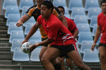 NSWCHS UNI SHIELD Grand Final Endeavour SHS v Bass HS action (Photo's : ourfootymedia)