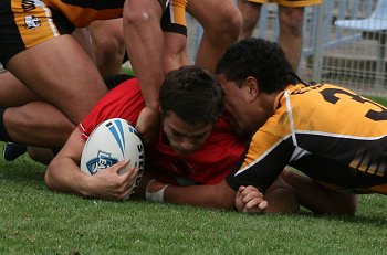 NSWCHS UNI SHIELD Grand Final Endeavour SHS v Bass HS action (Photo's : ourfootymedia)