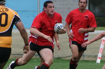 NSWCHS UNI SHIELD Grand Final Endeavour SHS v Bass HS action (Photo's : ourfootymedia)