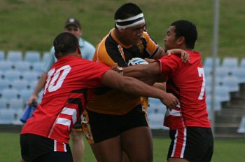 NSWCHS UNI SHIELD Grand Final Endeavour SHS v Bass HS action (Photo's : ourfootymedia)