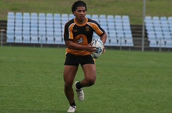 NSWCHS UNI SHIELD Grand Final Endeavour SHS v Bass HS action (Photo's : ourfootymedia)