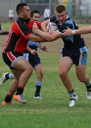 Endeavour SHS v Matraville SHS Uni Shield Rnd 1 action (Photo's : OurFootyMedia) 