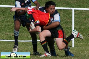 Michael Buettner Shield action - Illawarra Sports High School v Matraville Sports High School (Photo's : OurFootyMedia) 