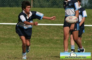 Michael Buettner Shield action - Illawarra Sports High School v Matraville Sports High School (Photo's : OurFootyMedia) 
