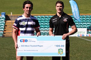 Mitchell Moses presents brock Lamb with his GIO Most Trusted Player cheque (Photo : steve monty / OurFootyMedia)