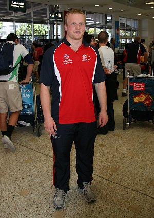 Jake Finn - Welcome home AIS (Photo's : ourfooty media)
