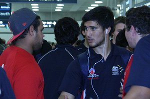 AIS arrive home (Photo : OurFootyMedia)