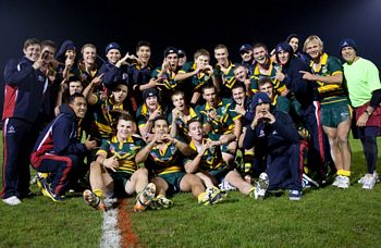 AIS celebrate defeating the French u17's (Photo : French RL) 