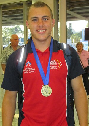 Sam SWIFT - 2013 Brian Johnson Medalist (Photo : steve monty / OurFootyMedia)