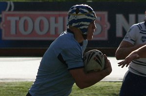 Cameron King goes for a run - ASSRL DAY 1 aCTioN NSW CHS v NSW CCC (Photo's : ourfootymedia)