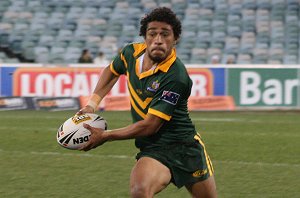 Maiple Morseu looks to pass - Australian Schoolboys v GBC YOUNG LIONS 1st Test ACTION (Photo's : ourfootymedia) 