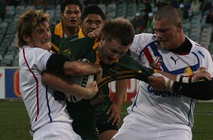 Jordan Rankin gets gang tackled - AUSTRALIAN SCHOOLBOYS v GBC U18 YOUNG LIONS 1st Test 2009 ACTION (Photo's : ourfootymedia)