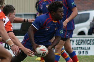 ASSRL 2010 day 1 U 18 action NT v SA (Photo : ourfootymedia)