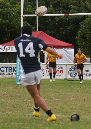 ASSRL 2010 Day 4 U18's Action VIC v SA Schoolboys (Photo : ourfootymedia)