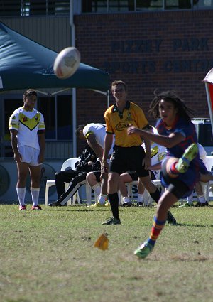 ASSRL 2010 Day 5 U18 Schoolboys Action SA v WA (Photo : ourfootymedia)
