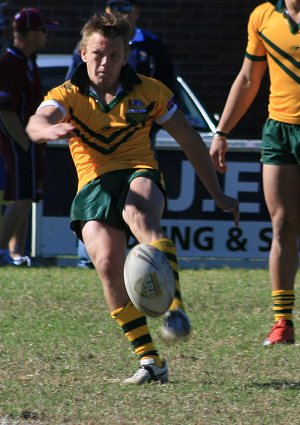 ASSRL 2010 Day 6 U18 Schoolboys Action NSWCCC v CAS (Photo : ourfootymedia)
