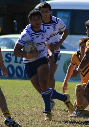 ASSRL 2010 Day 6 U18 Schoolboys Action NSWCCC v CAS (Photo : ourfootymedia)