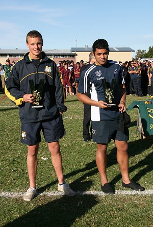 Jack Wighton & Justin Tavae with their trophies (Photo : ourfootymedia) 