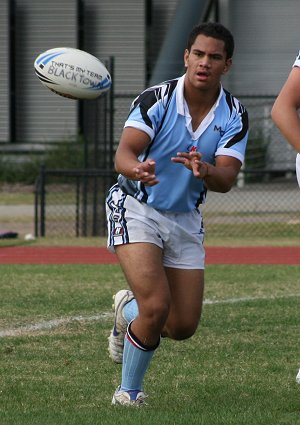 Matthew Wright let the footy fly at the NSW CCC U 18's trials '08 (Photo : ourfooty media) 