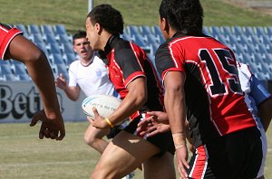 University Shield '09 Grand Final - Endeavour SHS v The Hills SHS (Photo's : ourfootymedia)