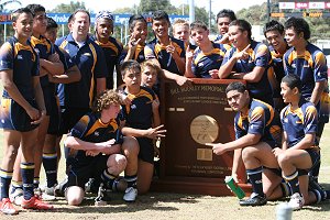 WESTFIELDS SPORTS HIGH SCHOOL celebrate winning the 2009 NSWCHS Buckley Shield (Photo : ourfootymedia) 